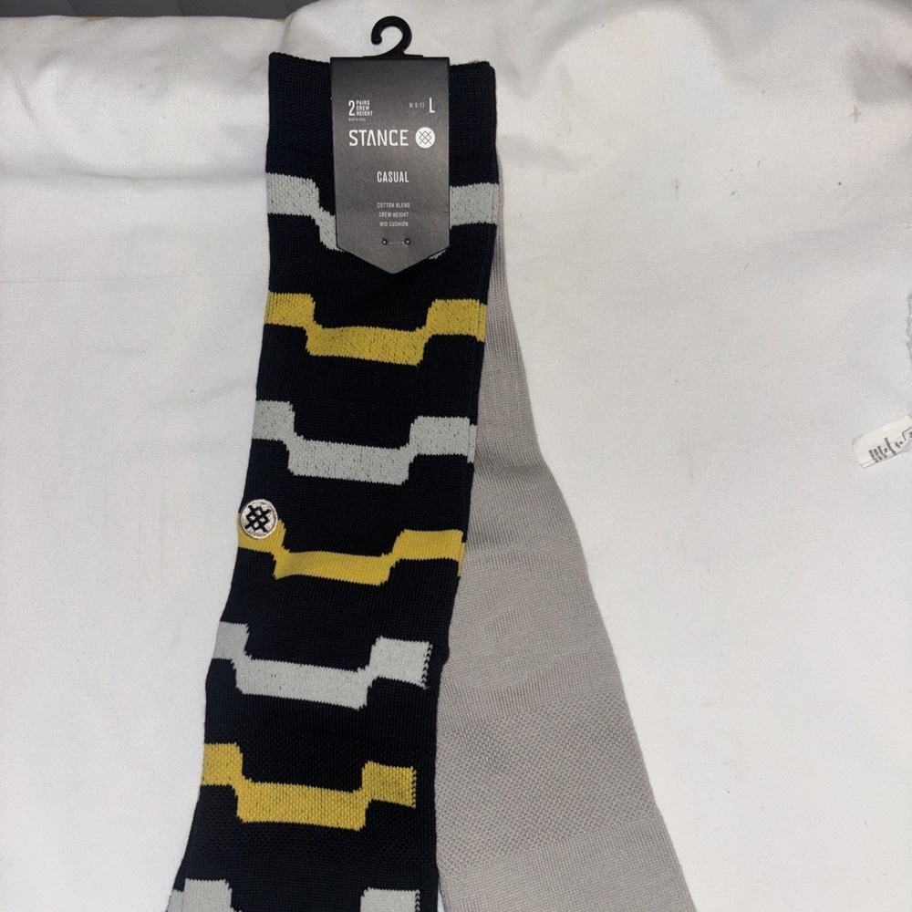 New 2 Pair Stance Casual Socks Large Black Yellow Stripe Gray